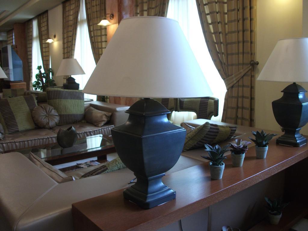 Rex Hotel Anabolu Dış mekan fotoğraf