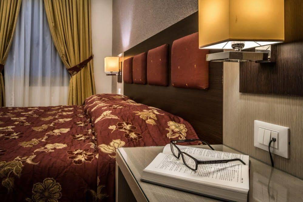 Rex Hotel Anabolu Dış mekan fotoğraf