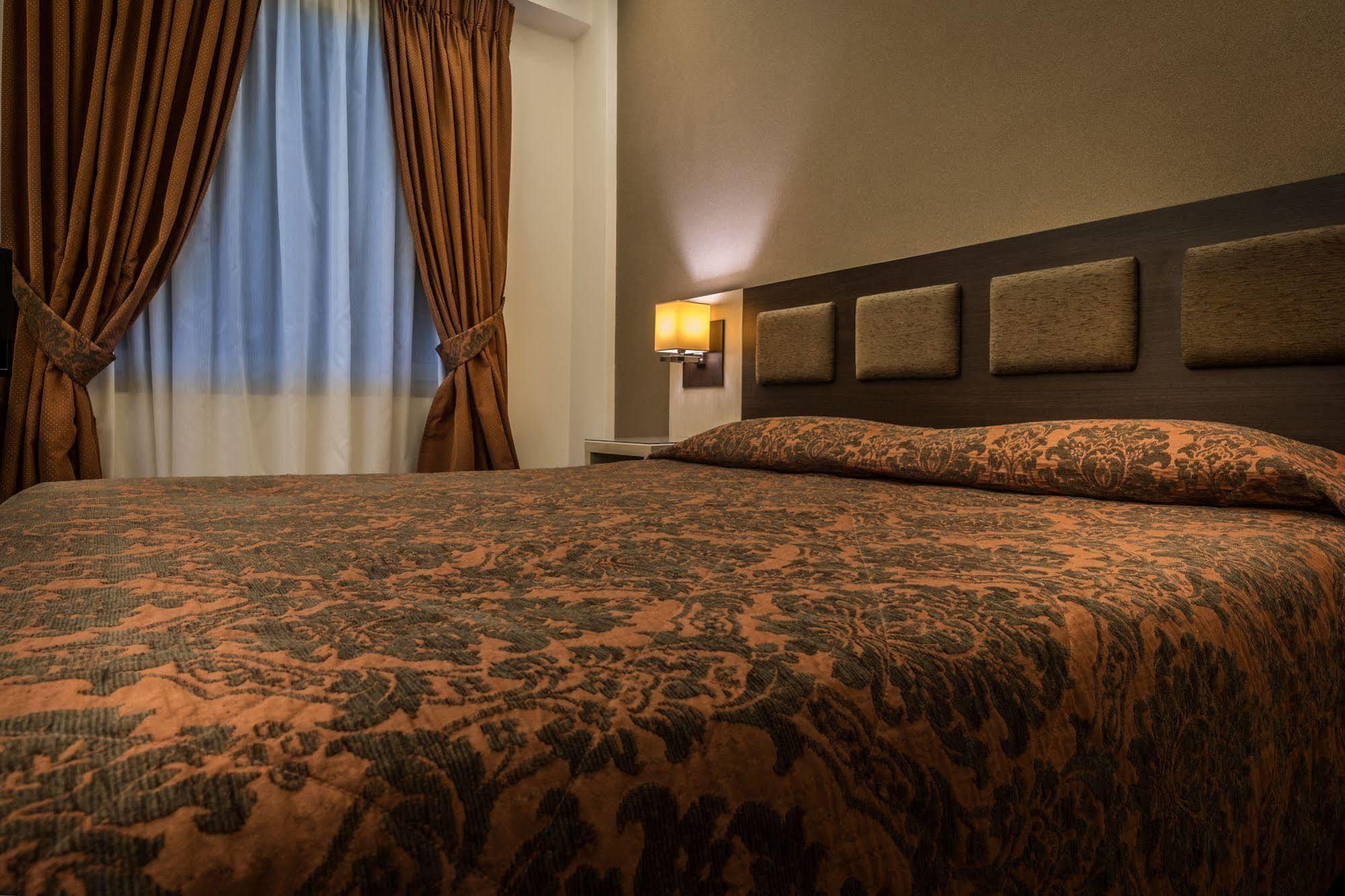 Rex Hotel Anabolu Dış mekan fotoğraf