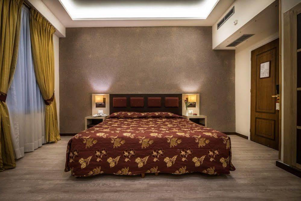 Rex Hotel Anabolu Dış mekan fotoğraf
